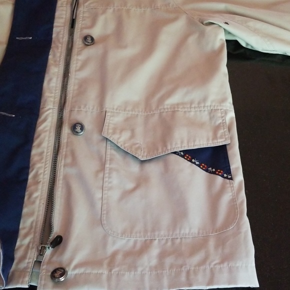 CS Signature Coat - Picture 8 of 12